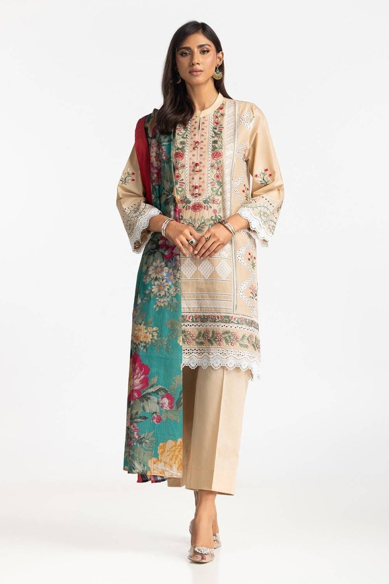 Gul Ahmed Ready to Wear 3 Piece Schiffli Embroidered Lawn Suit IUSTKSD-380