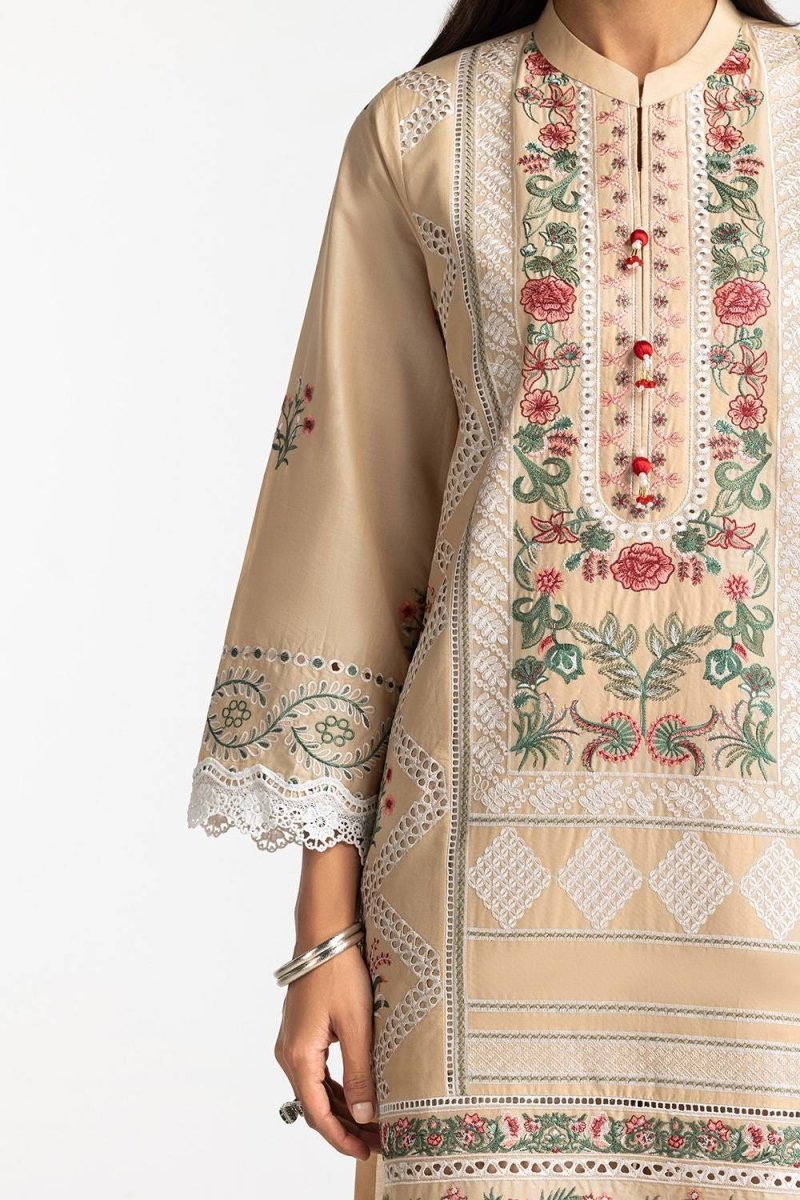 Gul Ahmed Ready to Wear 3 Piece Schiffli Embroidered Lawn Suit IUSTKSD-380