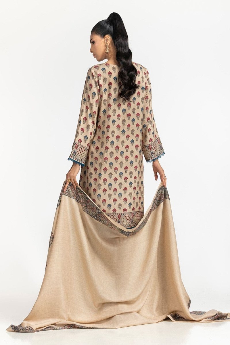 Gul Ahmed Ready to Wear 3 Piece Linen Printed Suit IUSTKSD-385