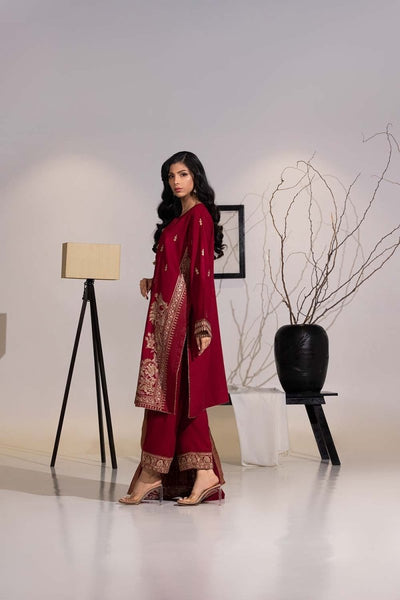 Gul Ahmed Ready to Wear 3 Piece Karandi Embroidered And Gold Lacquer Printed Suit IUSTKSD-442