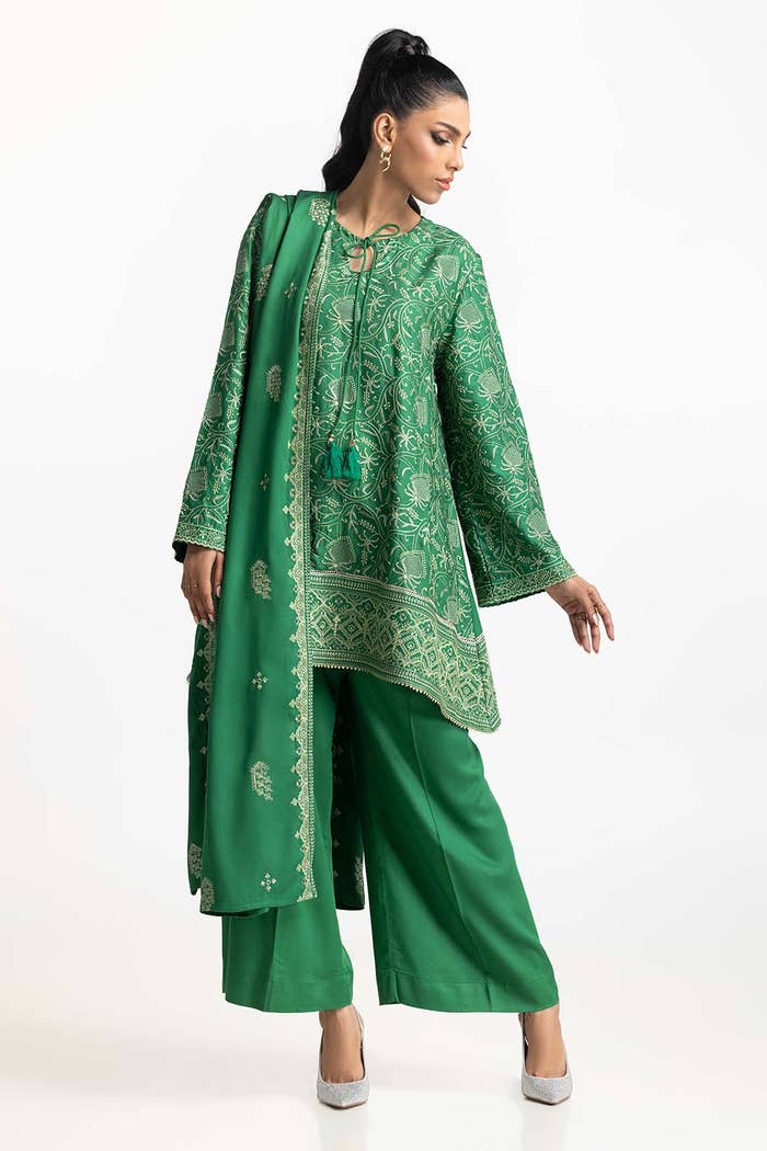 Gul Ahmed Ready to Wear 3 Piece Cotail Embroidered Suit IUSTKSD-449