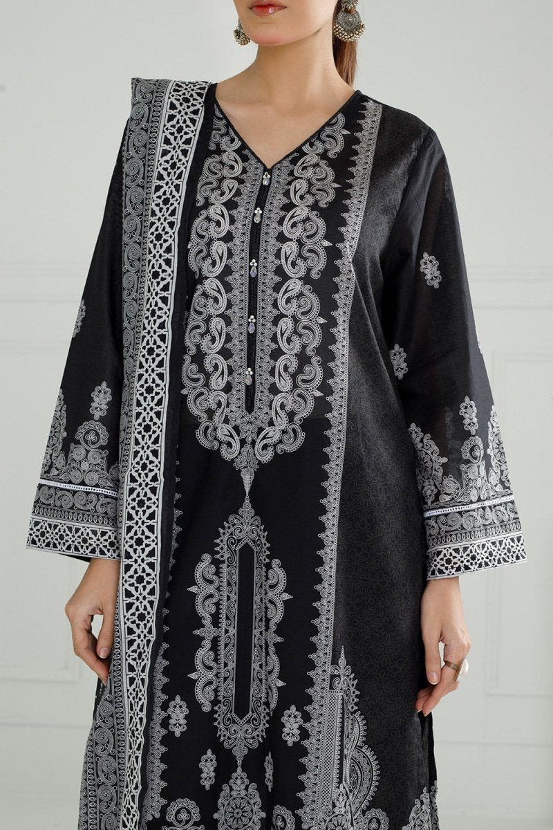 Gul Ahmed Ready to Wear 3PC Lawn Printed Suit IUSTKSD-488