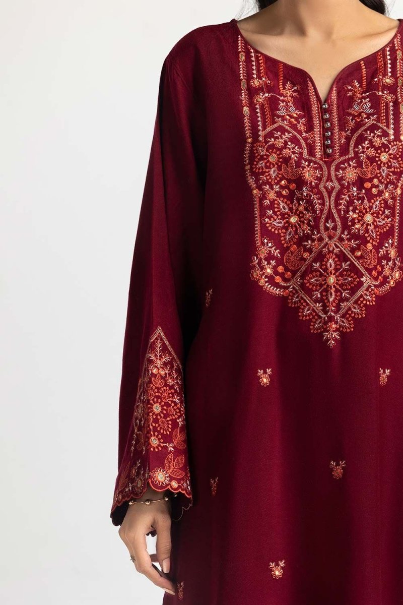 Gul Ahmed Ready to Wear 3 Piece Acrylic Embroidered Suit IUSTKSD-494