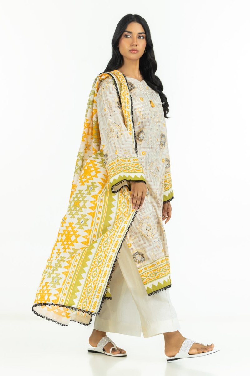 Gul Ahmed Ready to Wear 3PC Lawn Printed Suit With Embroidered IUSTKSD-498