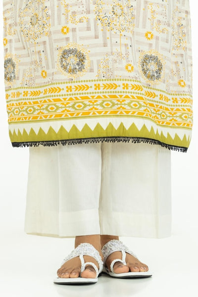 Gul Ahmed Ready to Wear 3PC Lawn Printed Suit With Embroidered IUSTKSD-498