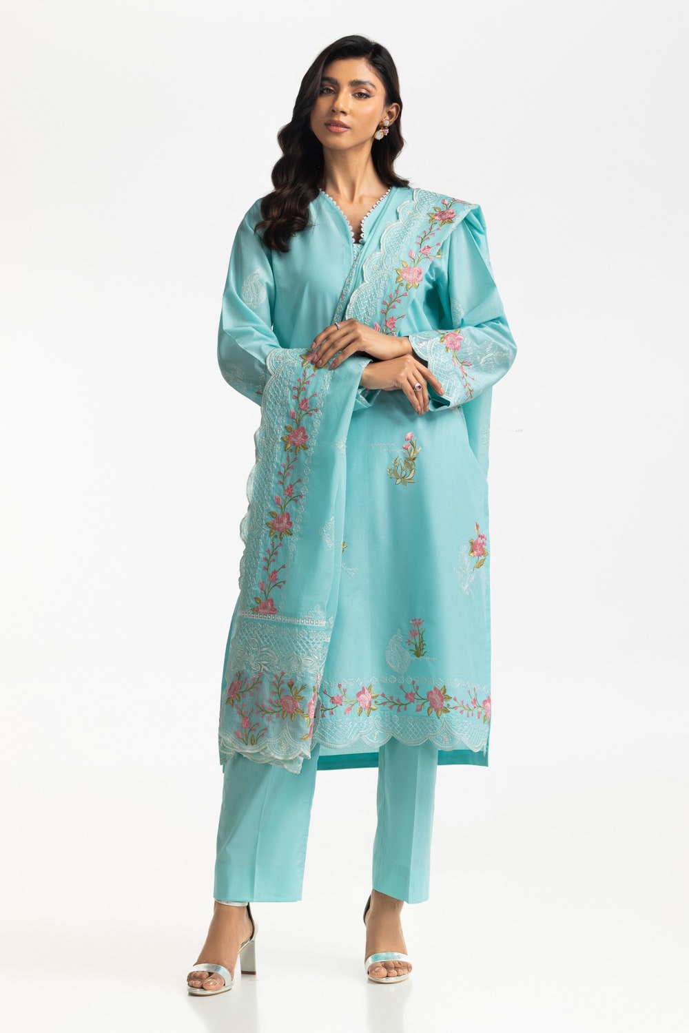 Gul Ahmed Ready to Wear 3PC Lawn Embroidered Suit IUSTKSD-499