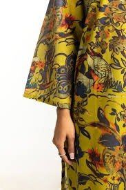 Gul Ahmed Ready to Wear 3PC Lawn Printed Suit IUSTKSD-533