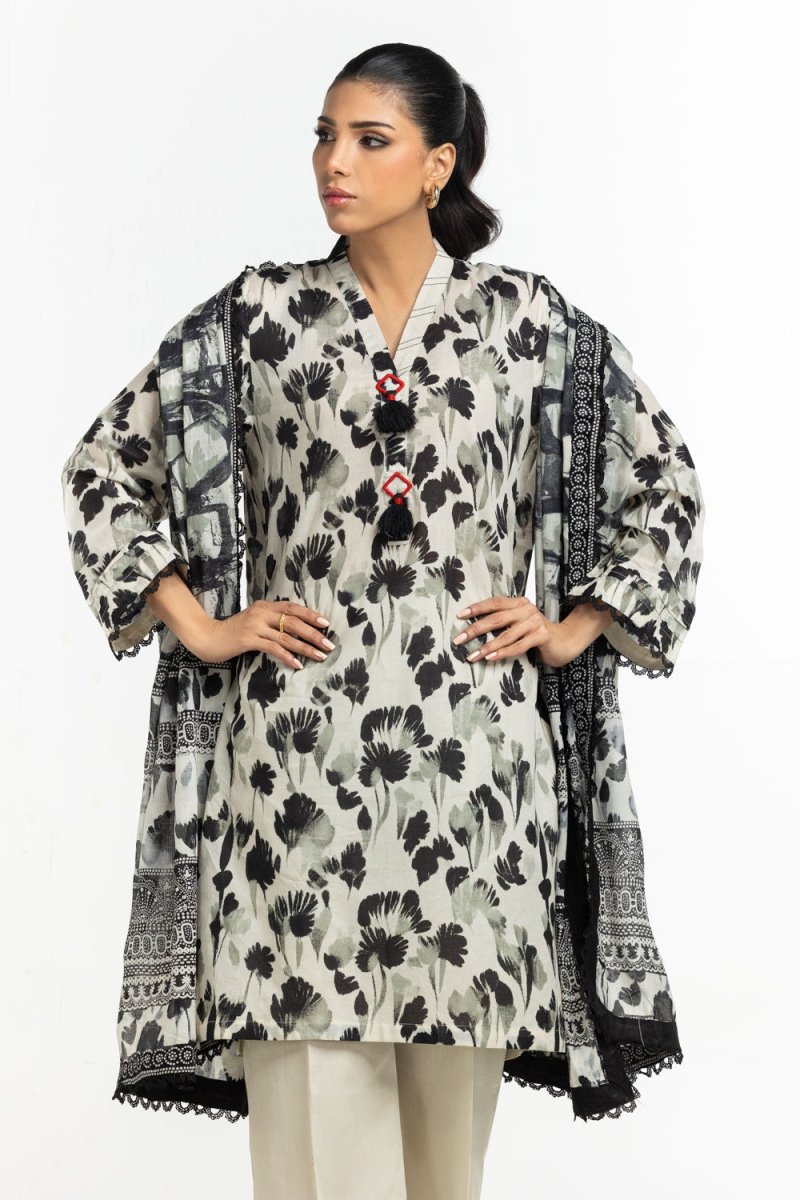 Gul Ahmed Ready to Wear 3PC Lawn Printed Suit IUSTKSD-546