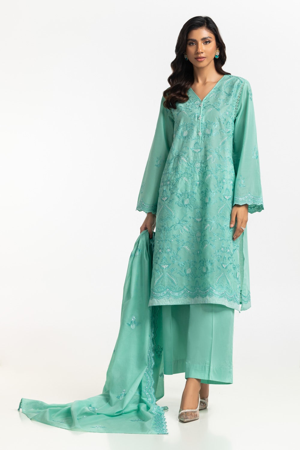 Gul Ahmed Ready to Wear 3PC Lawn Embroidered Suit IUSTKSD-547