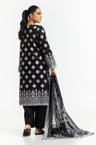 Gul Ahmed Ready to Wear 3PC Lawn Printed Suit With Embroidered IUSTKSD-551