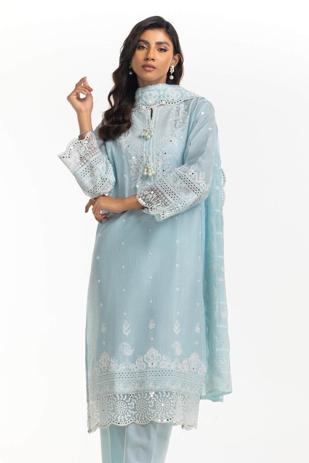 Gul Ahmed Ready to Wear 3PC Lawn Embroidered Suit IUSTKSD-565