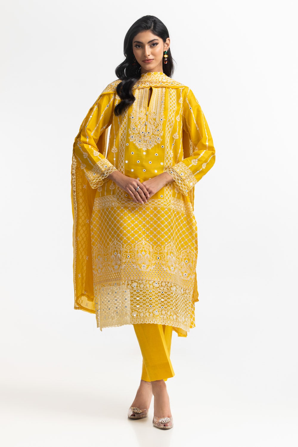 Gul Ahmed Ready to Wear 3PC Lawn Embroidered Suit IUSTKSD-569