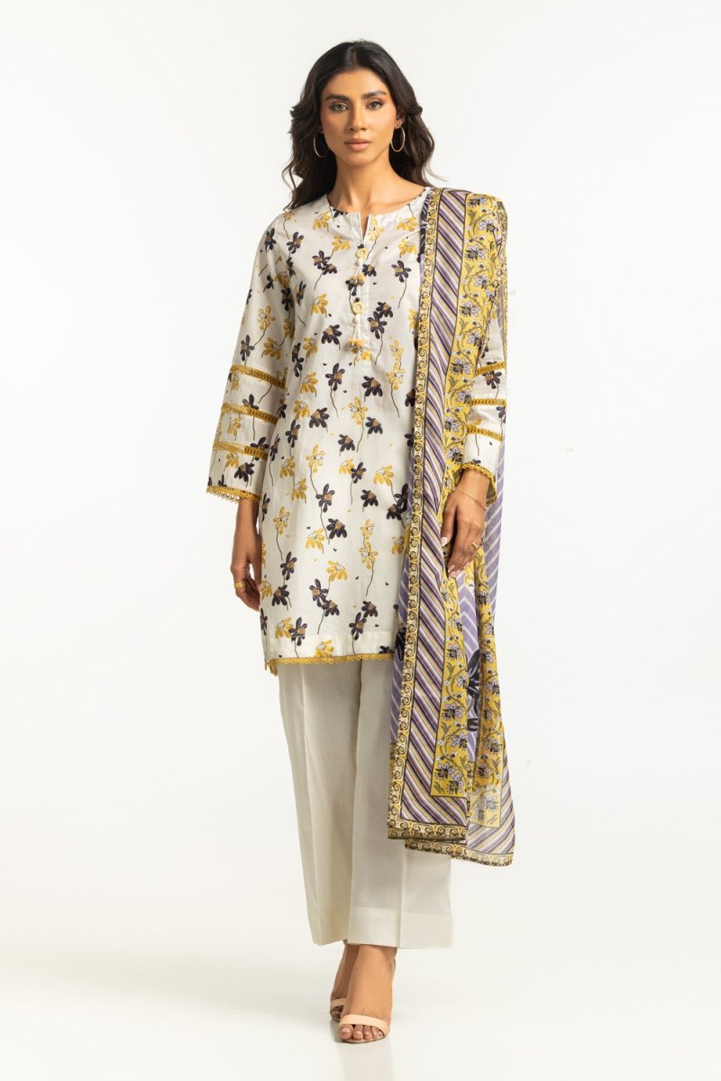 Gul Ahmed Ready to Wear 3PC Lawn Printed Suit IUSTKSD-577