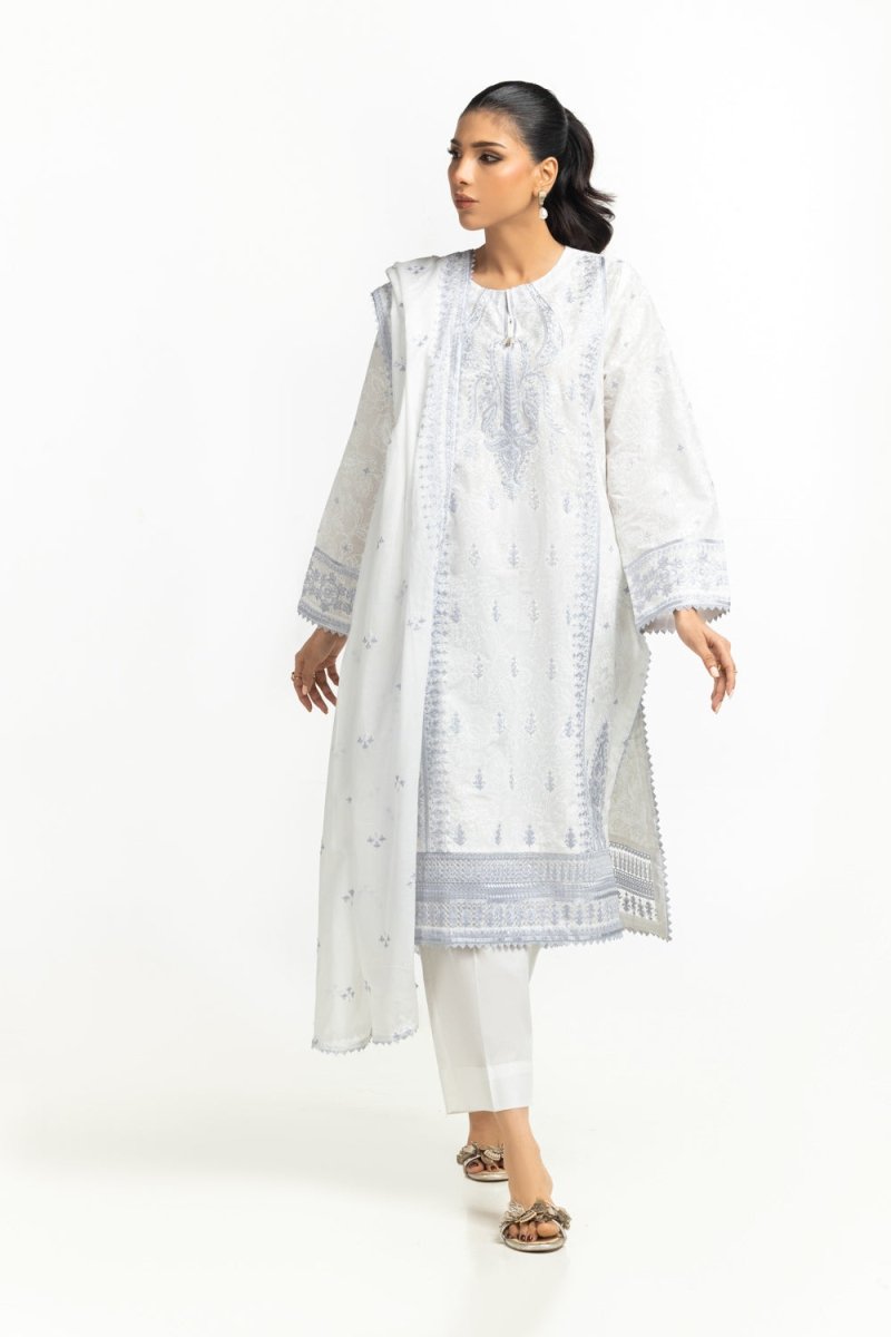 Gul Ahmed Ready to Wear 3PC Lawn Lacquer Printed Suit With Embroidered IUSTKSD-600