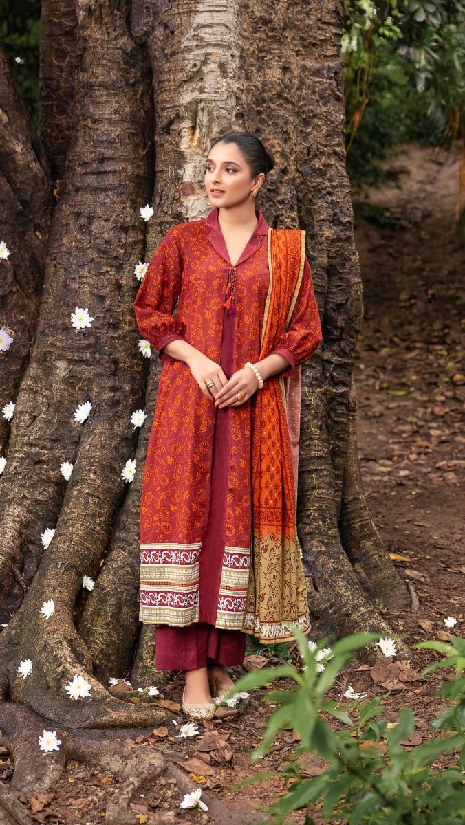 Gul Ahmed 3PC Khaddar Unstitched Printed Suit K-22048 B