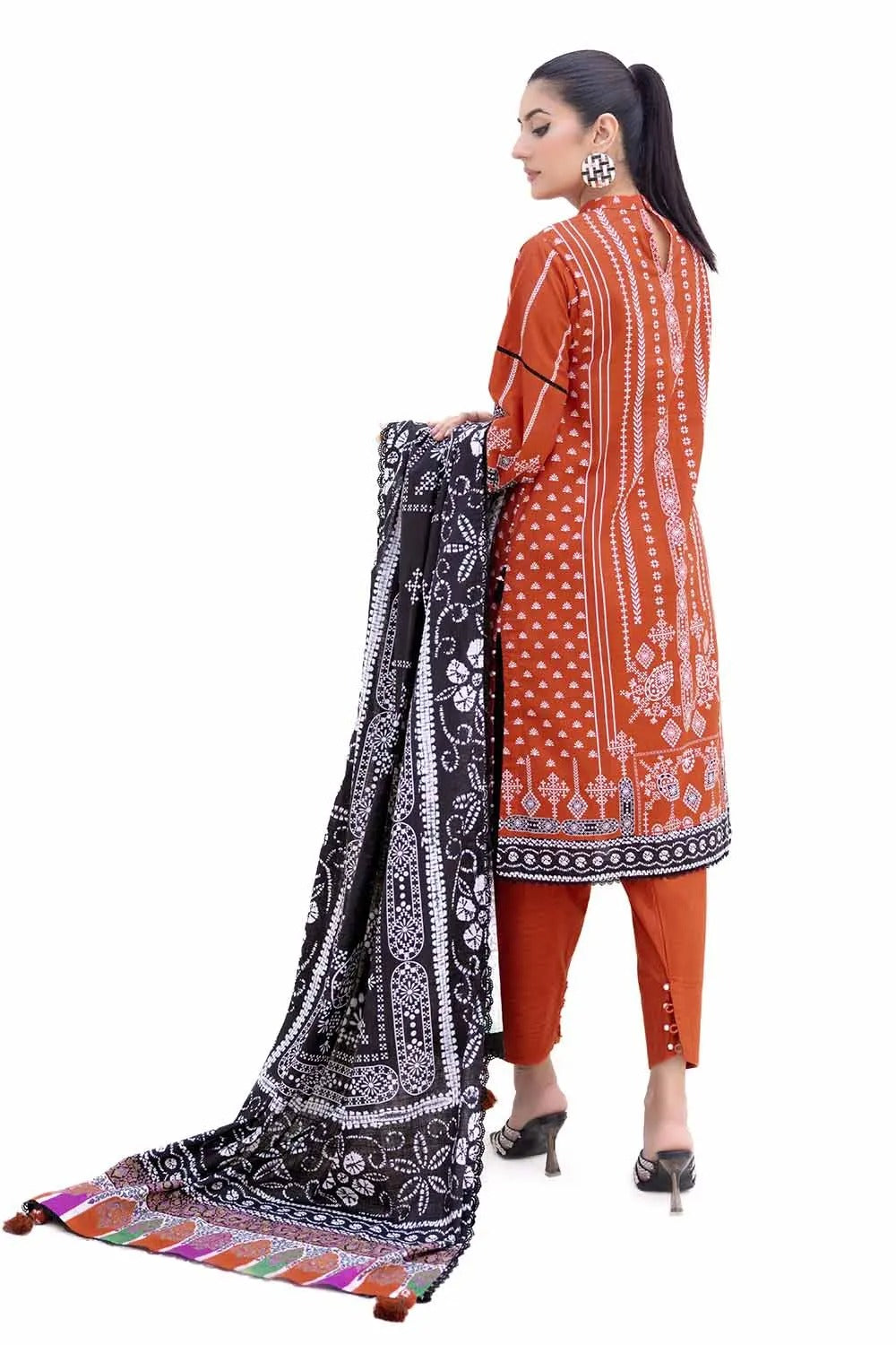 Gul Ahmed 3PC Unstitched Printed Light Khaddar Suit K-42008 L