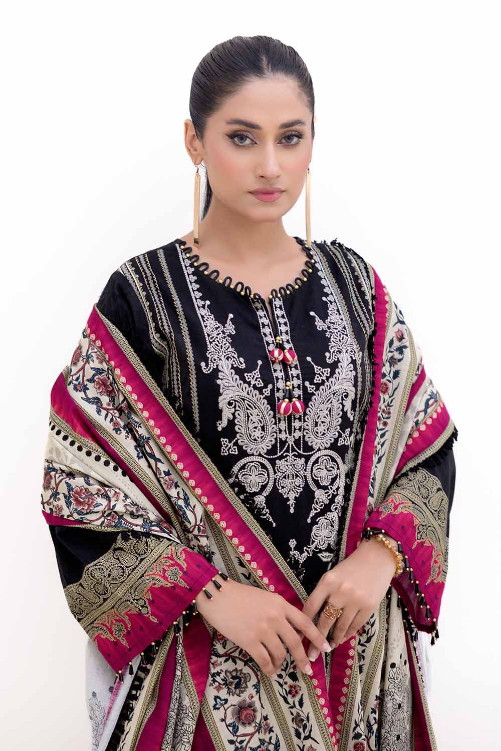Gul Ahmed 3PC Unstitched Embroidered Printed Light Khaddar Suit with Printed Khaddar Dupatta K-42012 L