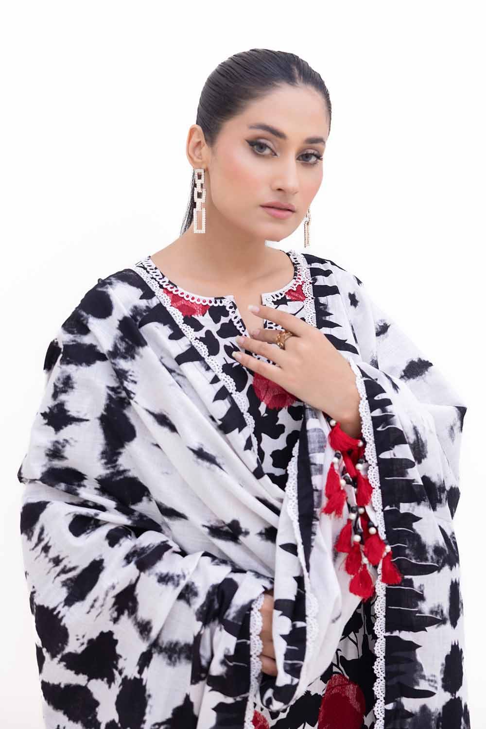 Gul Ahmed 3PC Unstitched Embroidered Printed Light Khaddar Suit with Printed Khaddar Dupatta K-42019 L