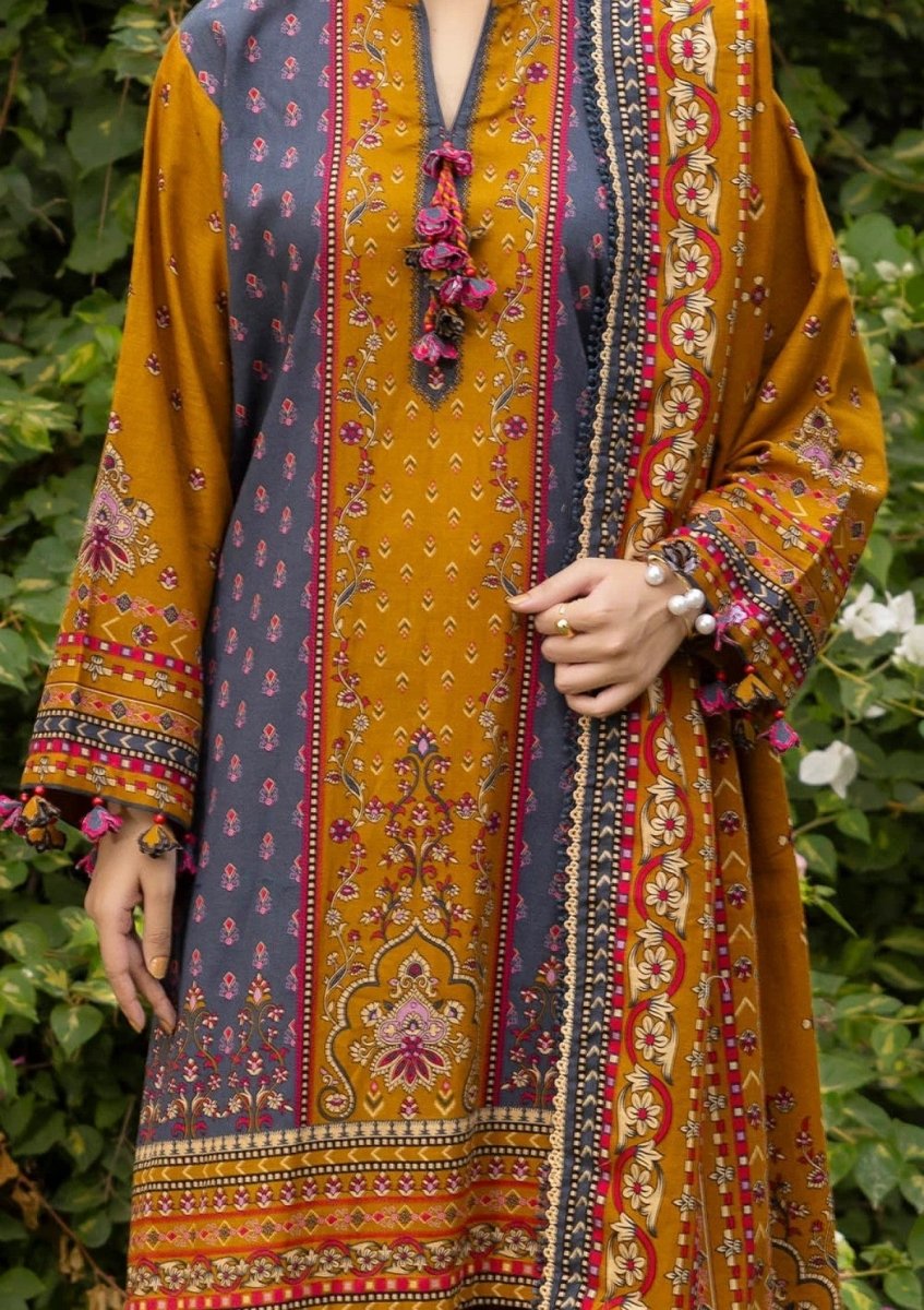 Gul Ahmed 3 Piece Unstitched Printed Khaddar Suit K-52036