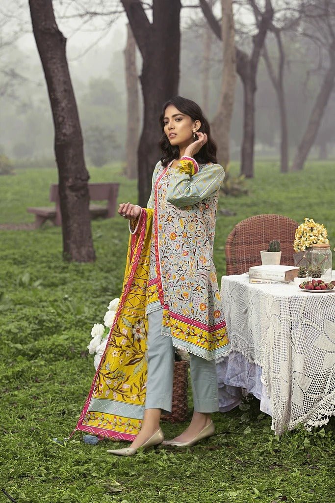 Lakhani Komal Prints 3 Piece Stitched Printed Lawn Suit LSM-2124