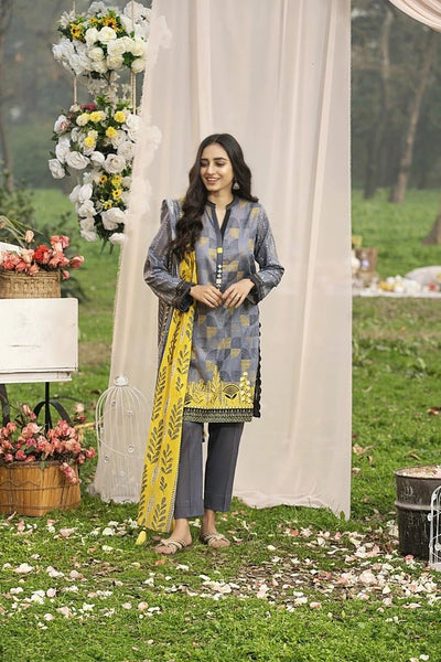 Lakhani Komal Prints 3 Piece Stitched Printed Lawn Suit LSM-2119