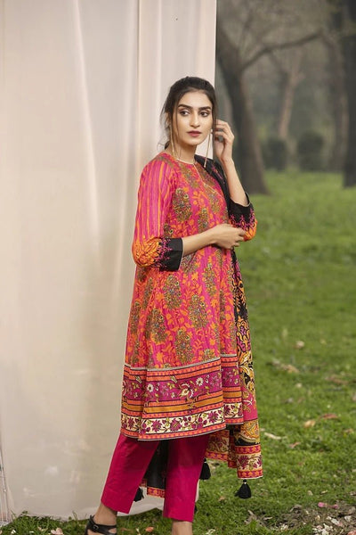 Lakhani Komal Prints 3 Piece Stitched Printed Lawn Suit LSM-2127