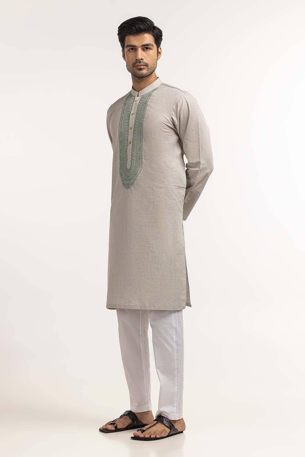 Gul Ahmed Ready to Wear Green Embroidered Kurta KR-EMB24-032