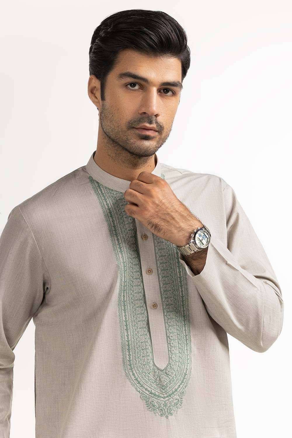 Gul Ahmed Ready to Wear Green Embroidered Kurta KR-EMB24-032