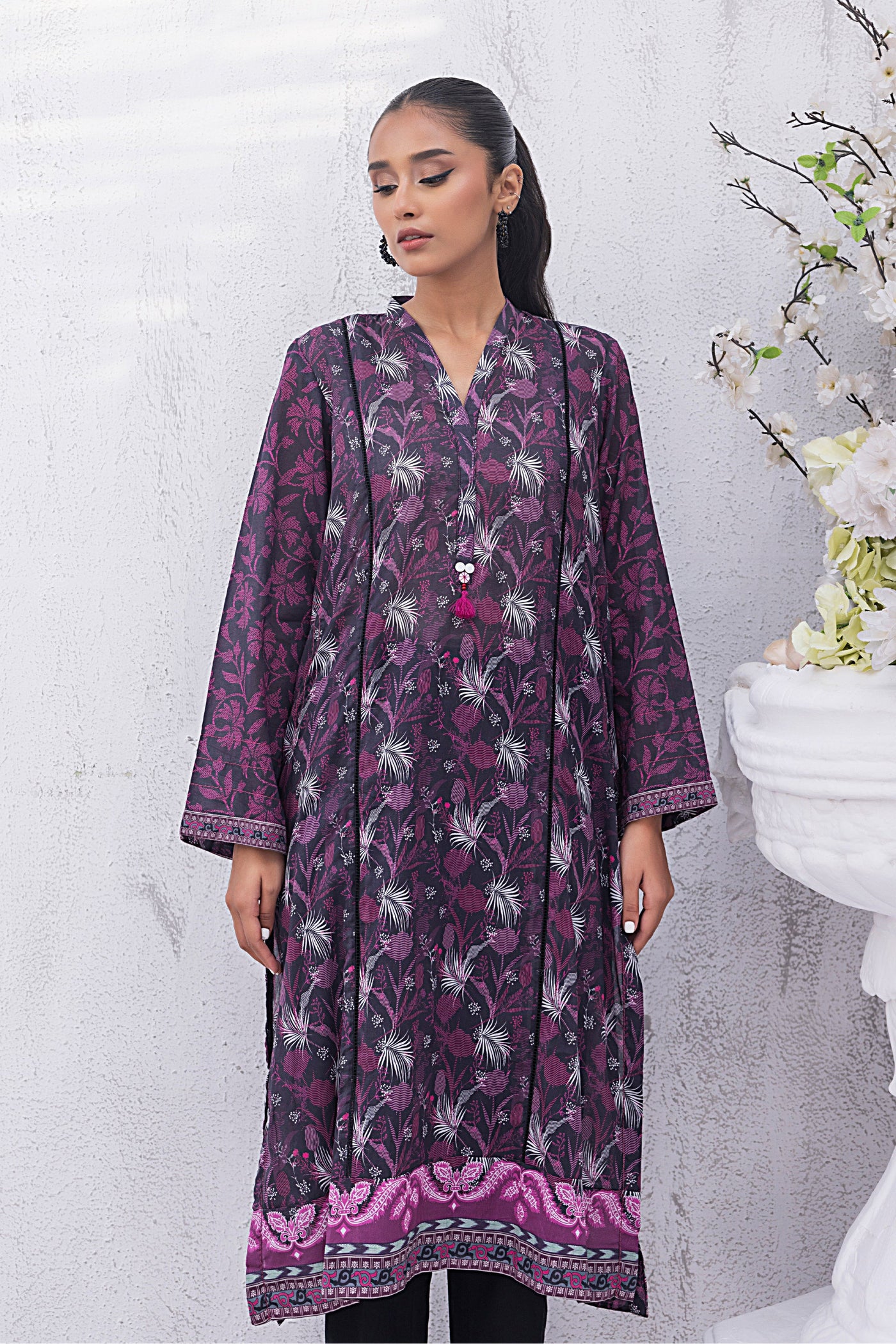 Lakhany 01 Piece Unstitched Printed Lawn Shirt - LG-MM-0001