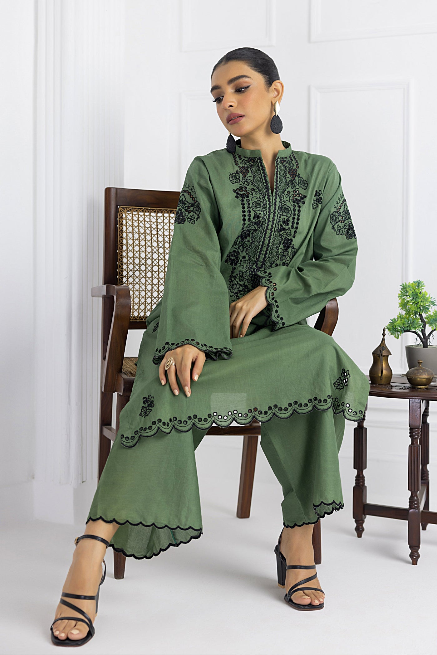 Lakhany 02 Piece Ready to Wear Embroidered Shirt & Trouser - LG-SK-0086