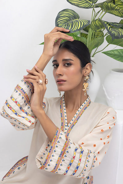 Lakhany 01 Piece Ready to Wear Dyed Embroidered Shirt - LG-SR-0125