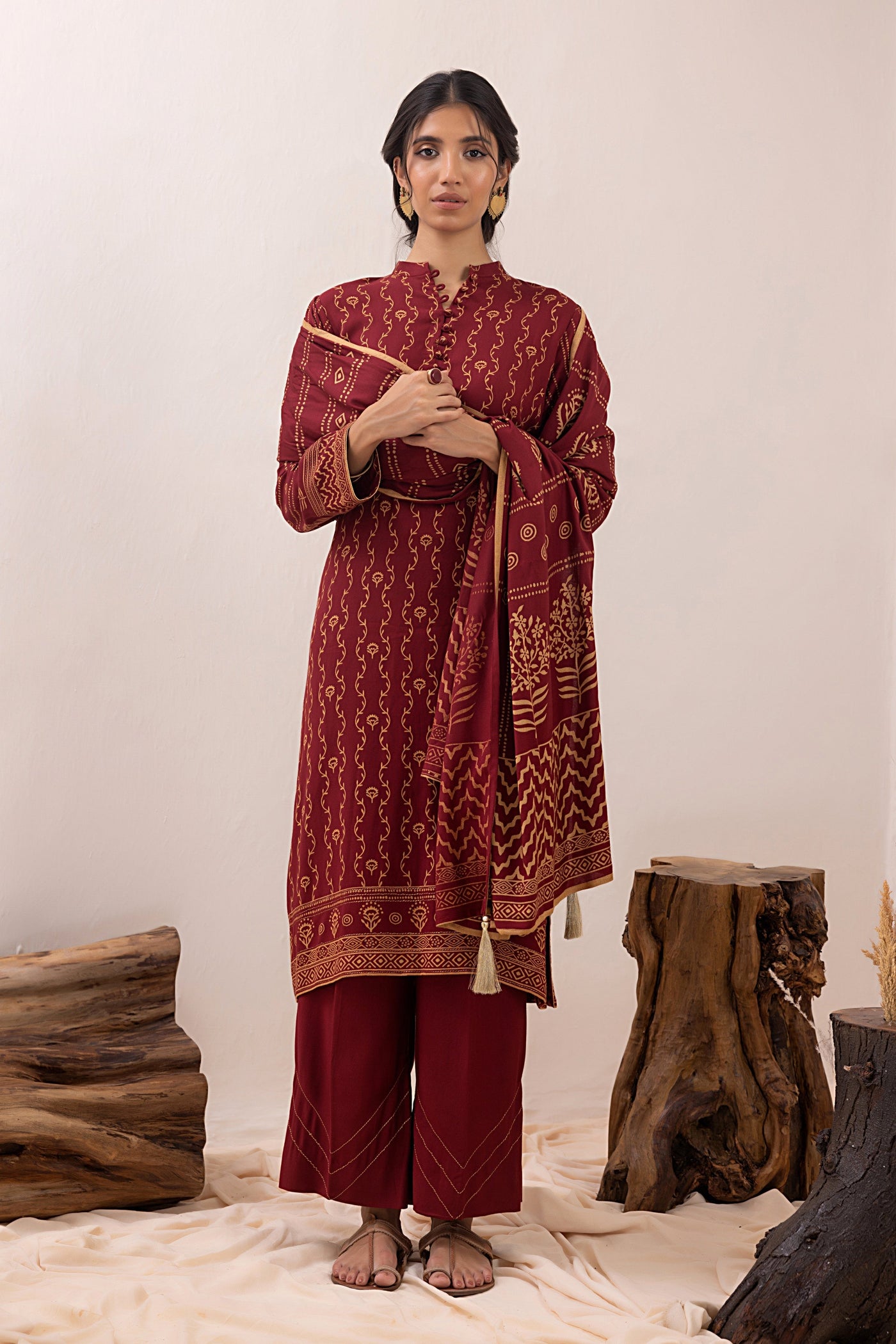 Lakhany 3 Piece Stitched Pashmina Prints Suit LSM-3349