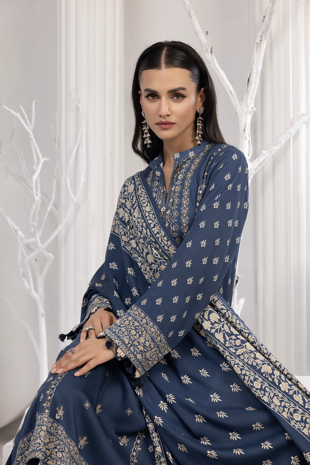 Lakhany 03 Piece Stitched Printed Cottel with Printed Jacquard Suit - LSM-3821