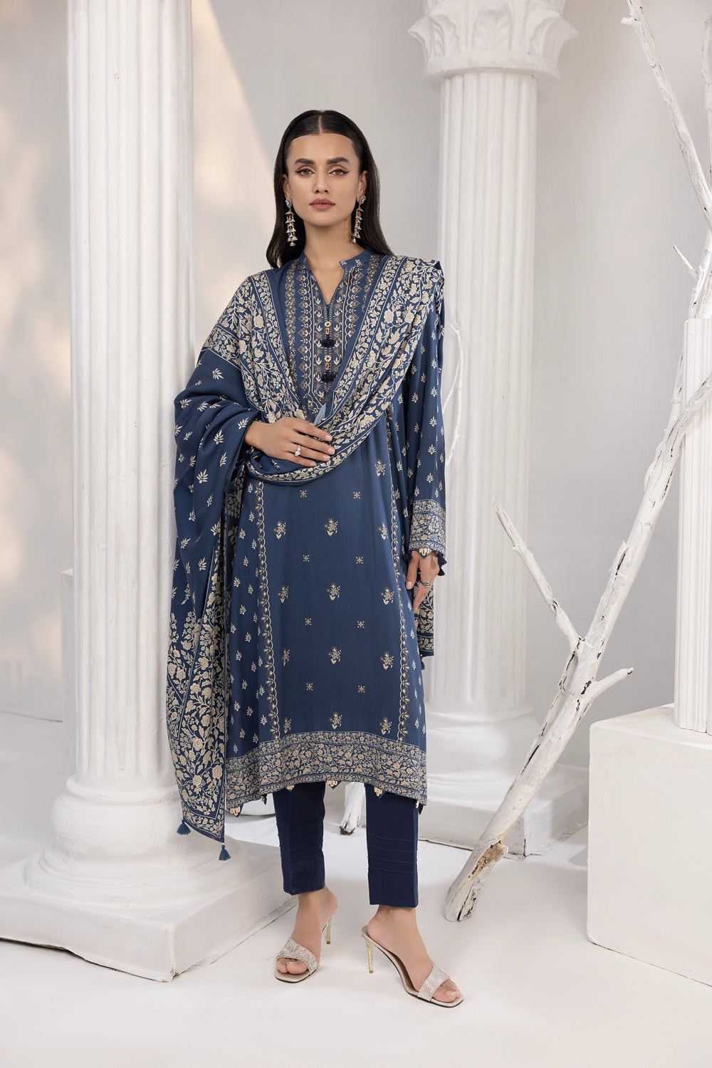 Lakhany 03 Piece Stitched Printed Cottel with Printed Jacquard Suit - LSM-3821