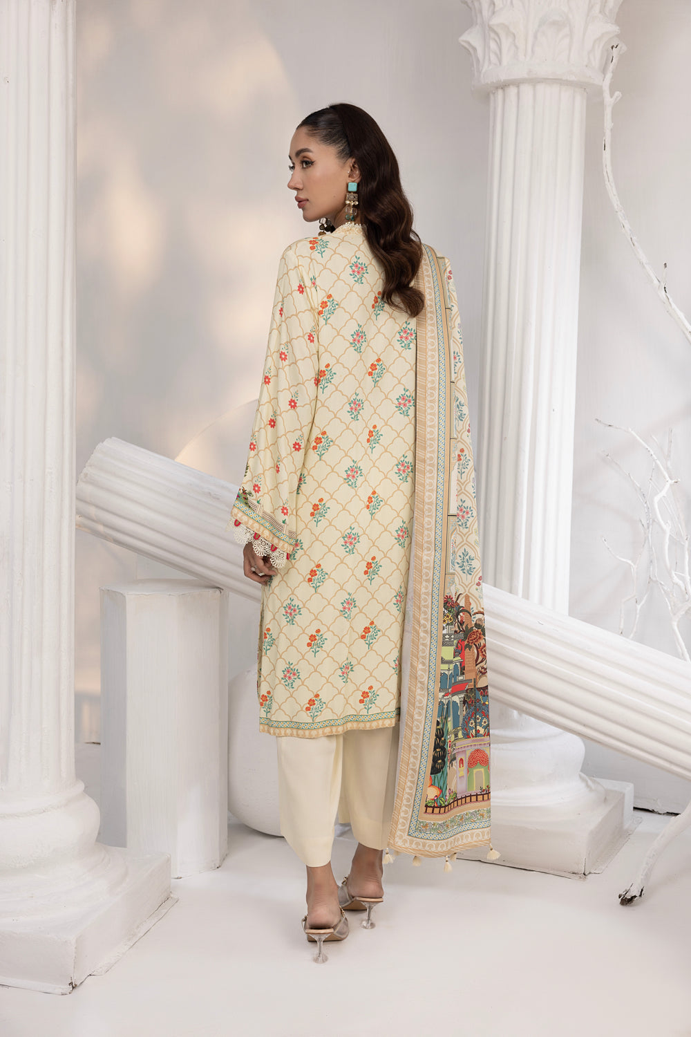 Lakhany 03 Piece Stitched Printed Cottel with Printed Jacquard Suit - LSM-3822