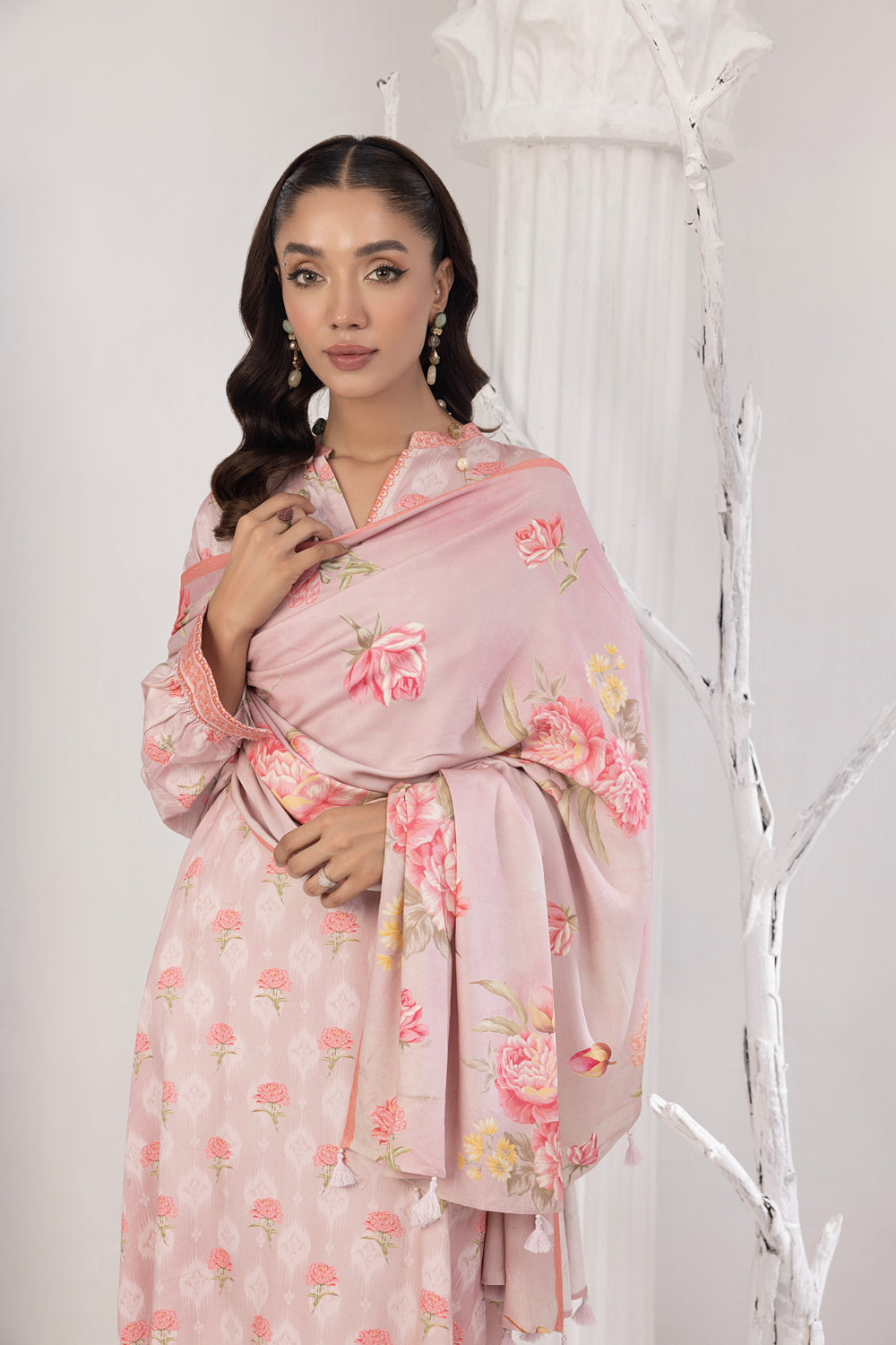 Lakhany 03 Piece Stitched Printed Cottel with Printed Jacquard Suit - LSM-3826