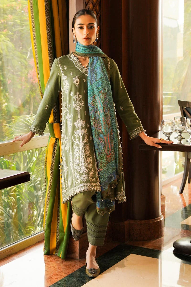 SANA SAFINAZ 3 Piece Unstitched Dyed Slub Shirt with Digital Printed Pashmina Shawl - M233-017A-CP