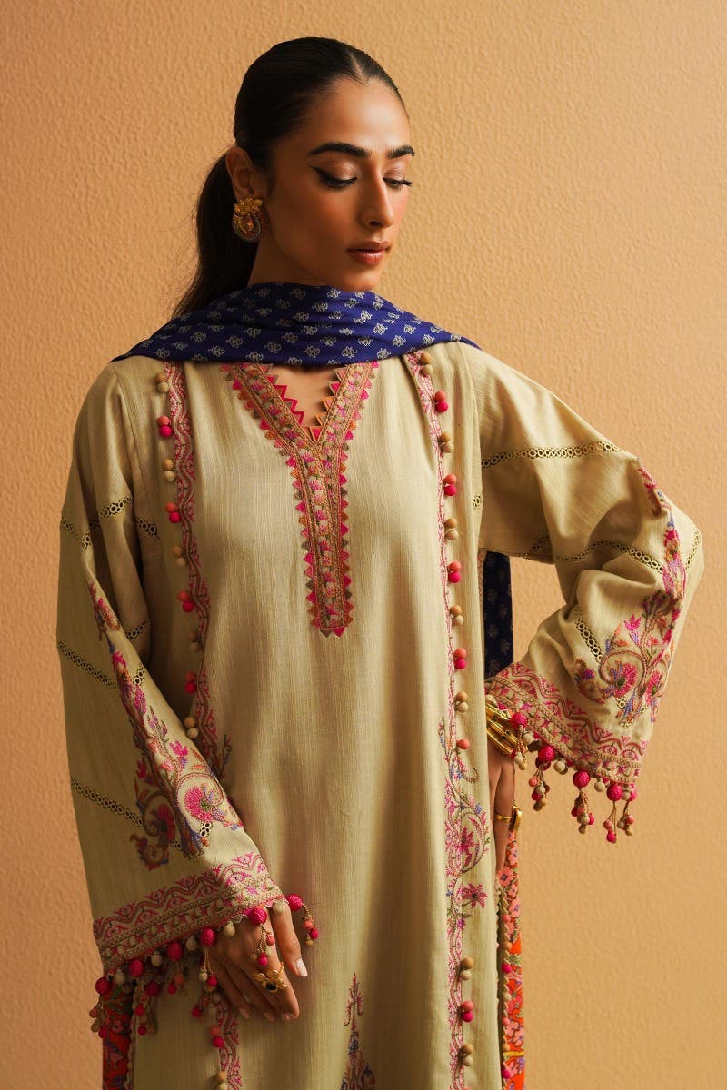 SANA SAFINAZ 3 Piece Unstitched Dyed Slub Shirt with Digital Printed Pashmina Shawl - M233-019A-CP