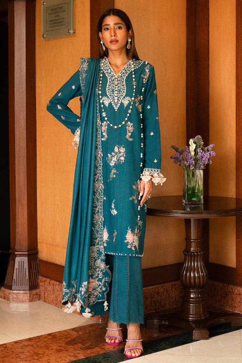 SANA SAFINAZ 3 Piece Unstitched Dyed Slub Shirt with Embroidered Pashmina Shawl - M233-023A-CP