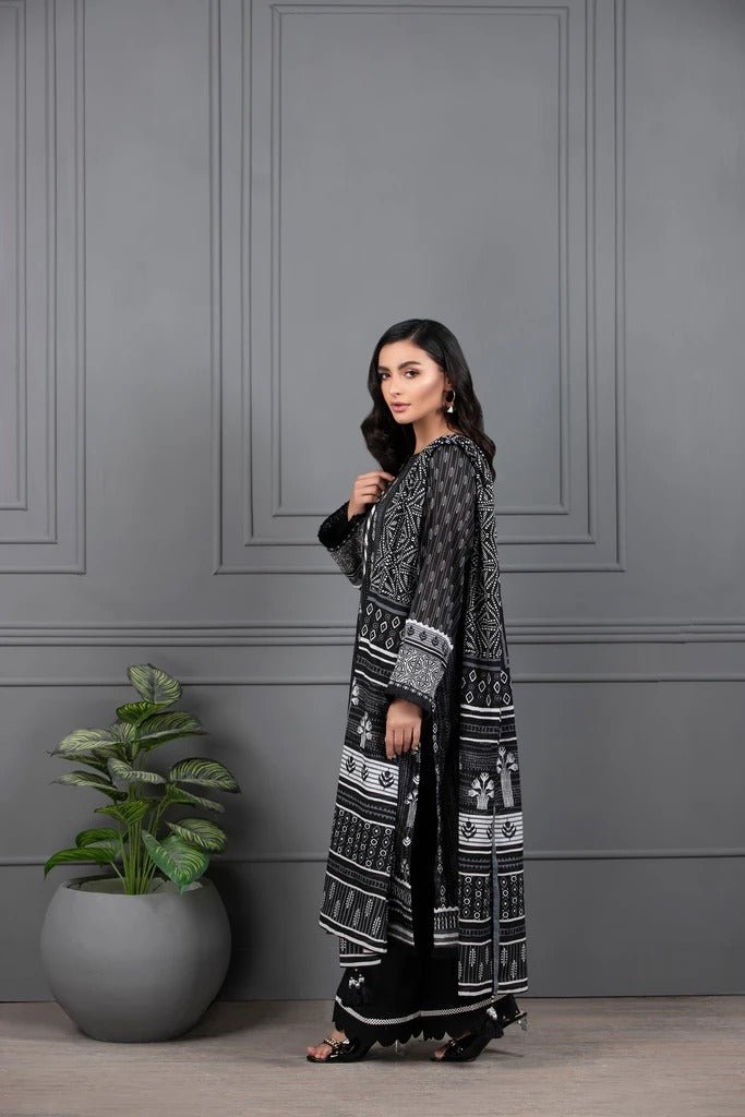 Lakhani Mono Chrome 3 Piece Unstitched Printed Lawn Suit MCC-7017