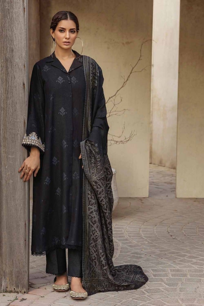 Gul Ahmed 3PC Karandi Jacquard Unstitched Suit with Karandi Jacquard Dupatta MJ-32069