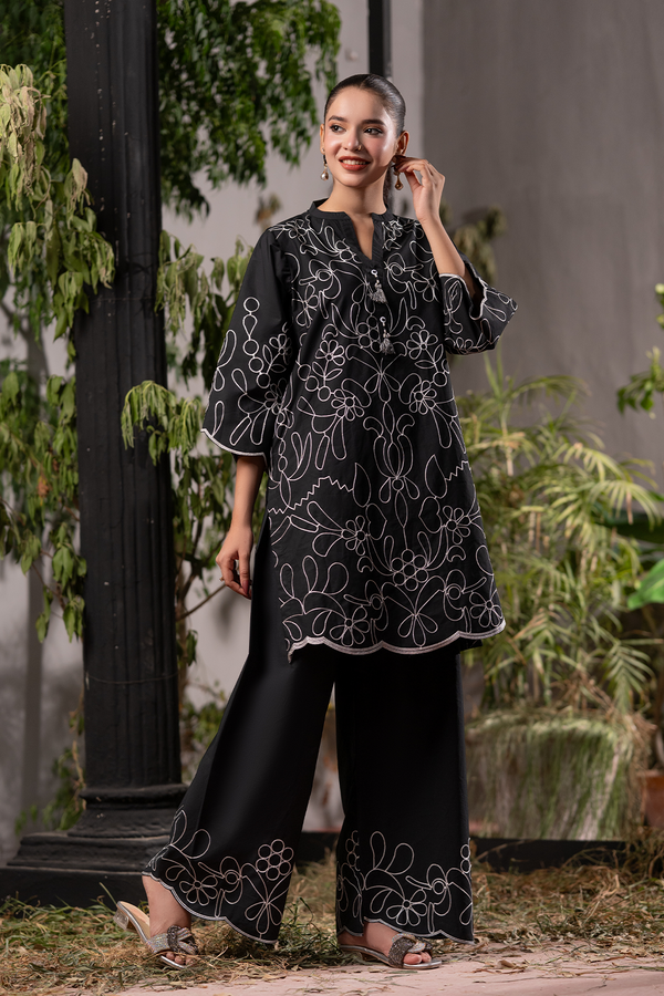 Dor 2 Piece Ready to Wear Embroidered Co-Order Set - Midnight Vine
