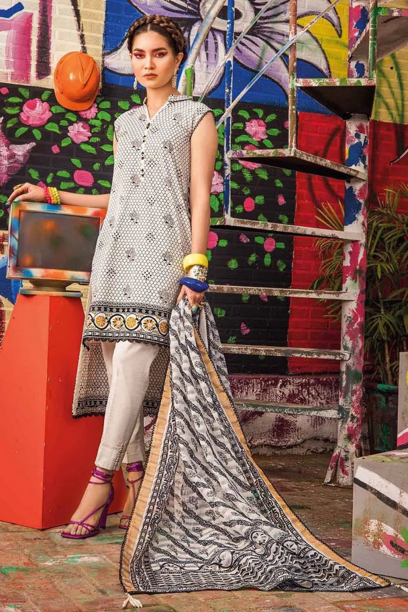 Gul Ahmed 3PC Printed Lawn Unstitched Suit With Organza Karandi Dupatta PK-22002