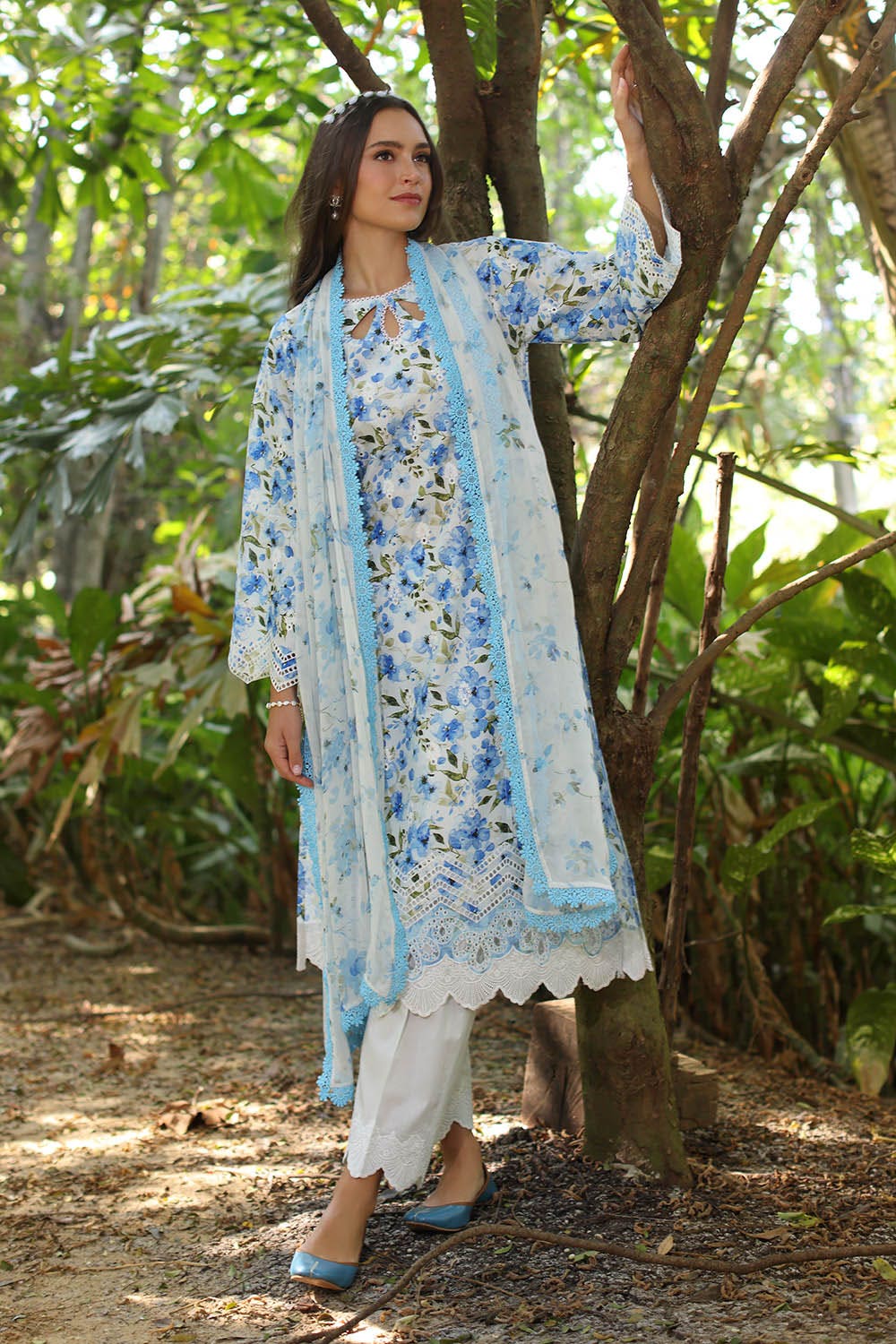 Gul Ahmed 3 Piece Unstitched Embroidered Printed Lawn Suit with Printed Chiffon Dupatta PR-52010