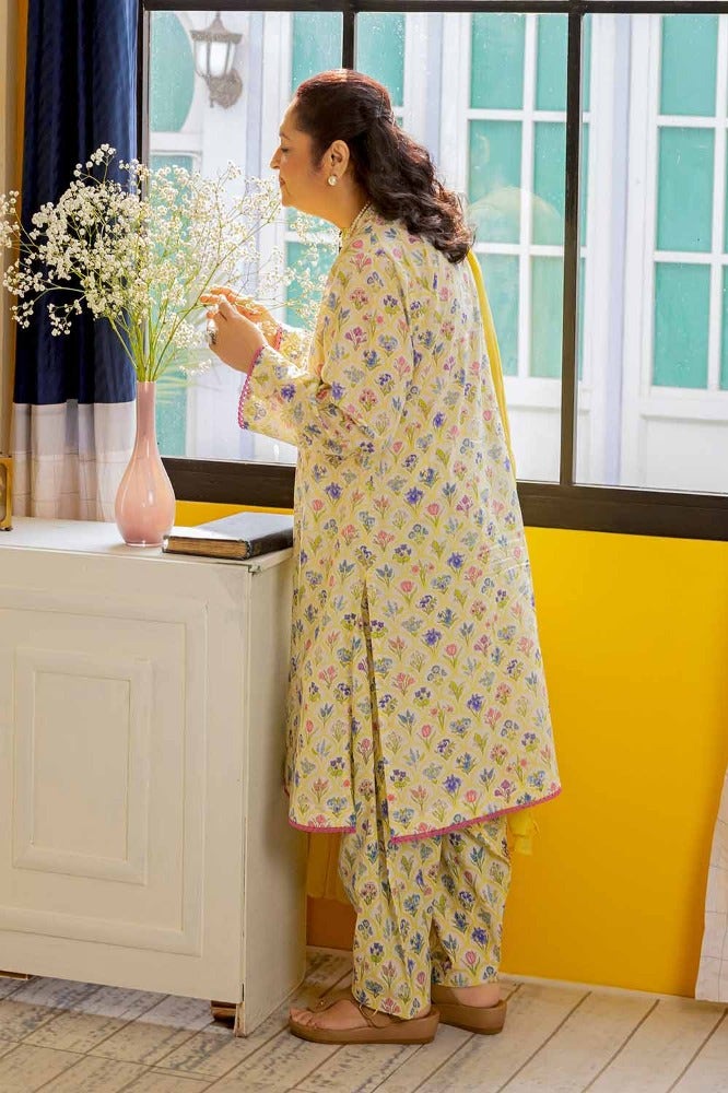 Gul Ahmed 1PC Printed Lawn Unstitched Shirt SL-42005