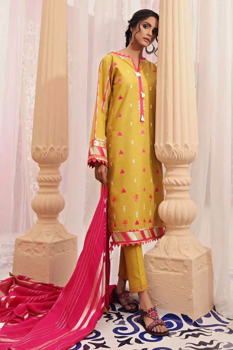 Gul Ahmed 3PC Unstitched Zari Lawn Suit With Jacquard Dupatta SP-61