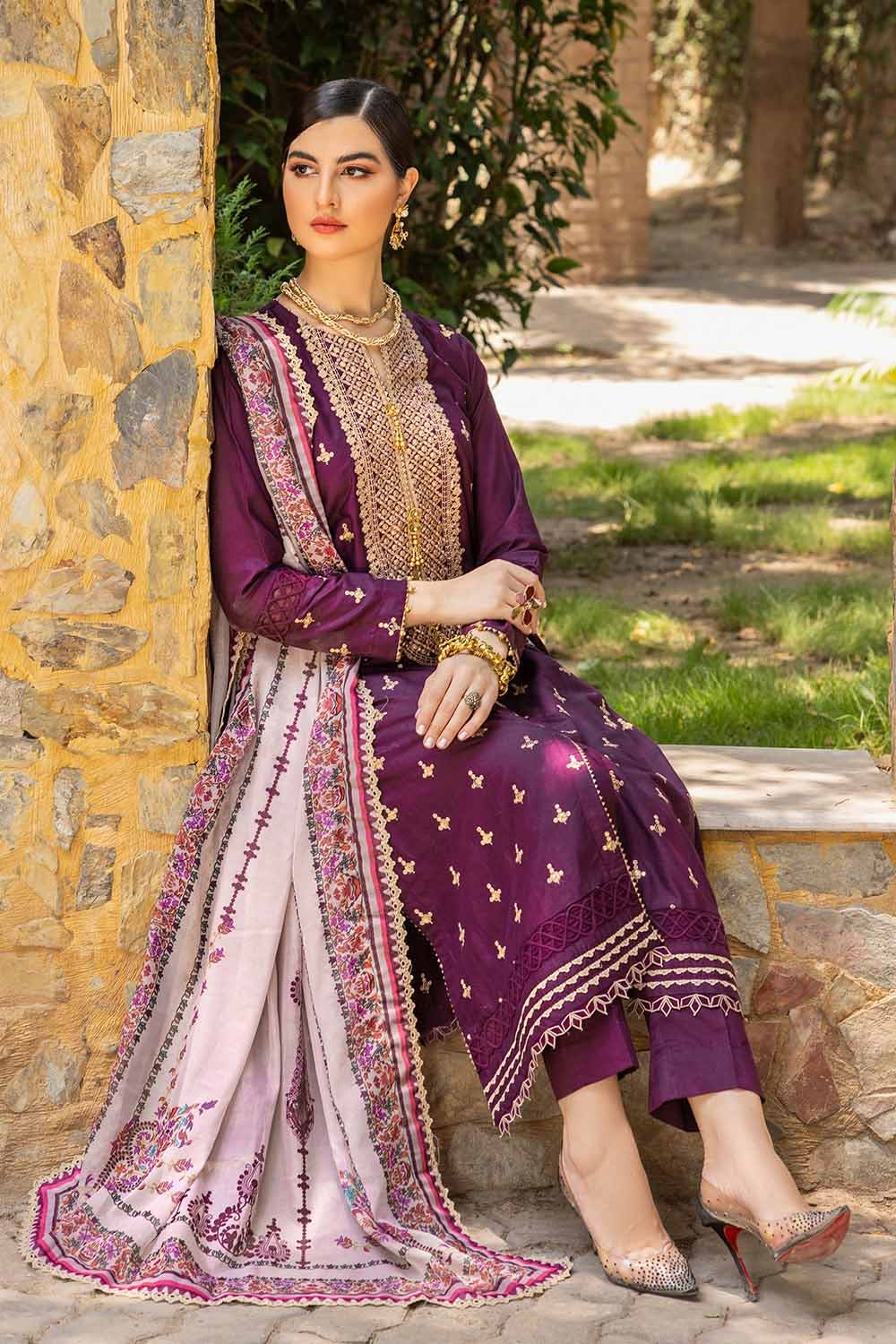 Gul Ahmed 3PC Embroidered Cambric Unstitched Suit with Tissue Silk Dupatta SSM-32033