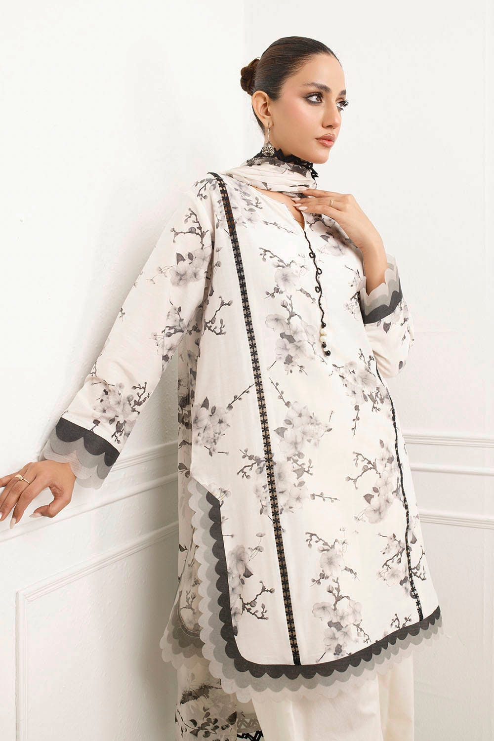 Gul Ahmed 3 Piece Unstitched Printed Soya Silk Suit with Printed Chiffon Dupatta SY-52001