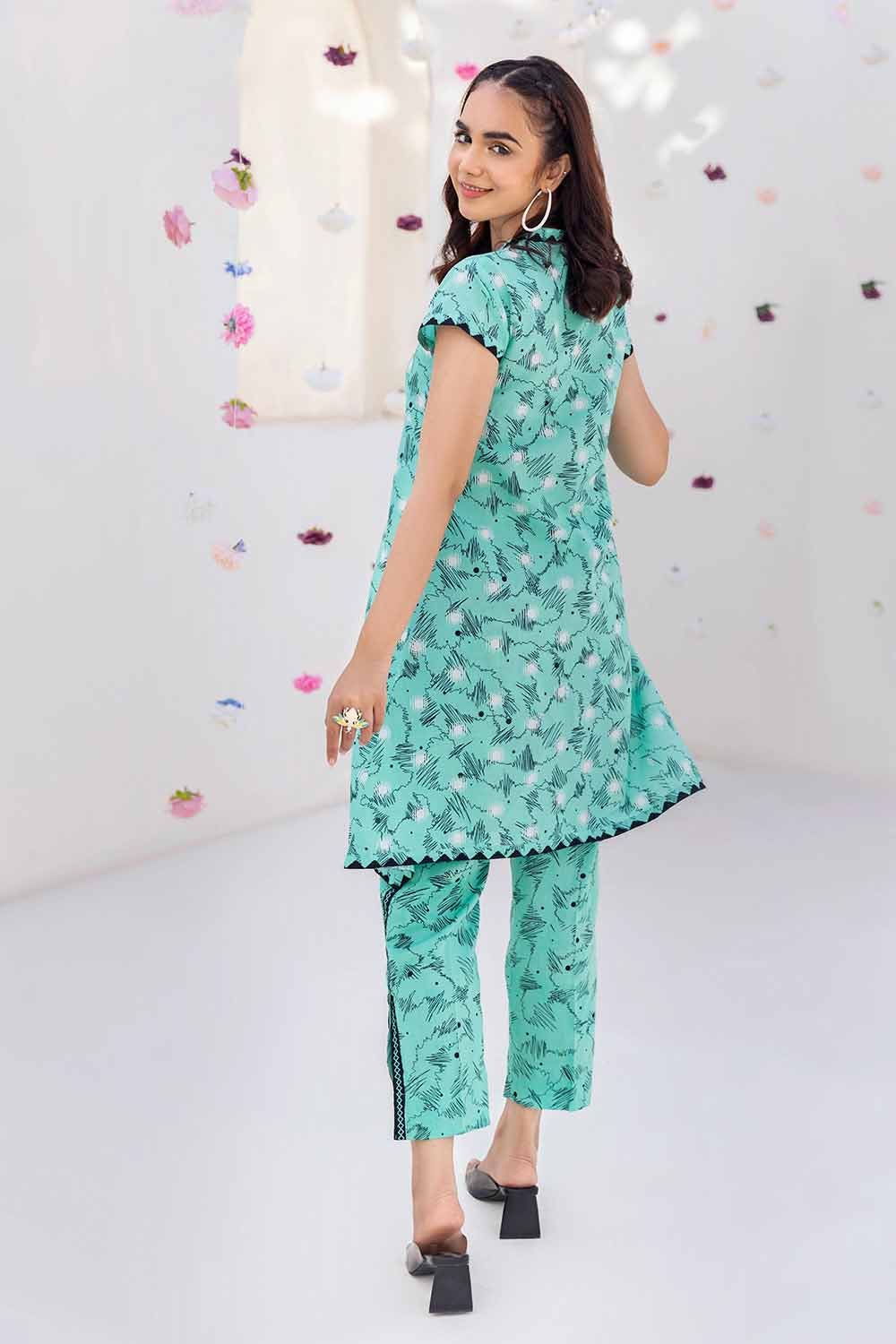 Gul Ahmed 2PC Printed Cambric Unstitched Suit TCN-32005