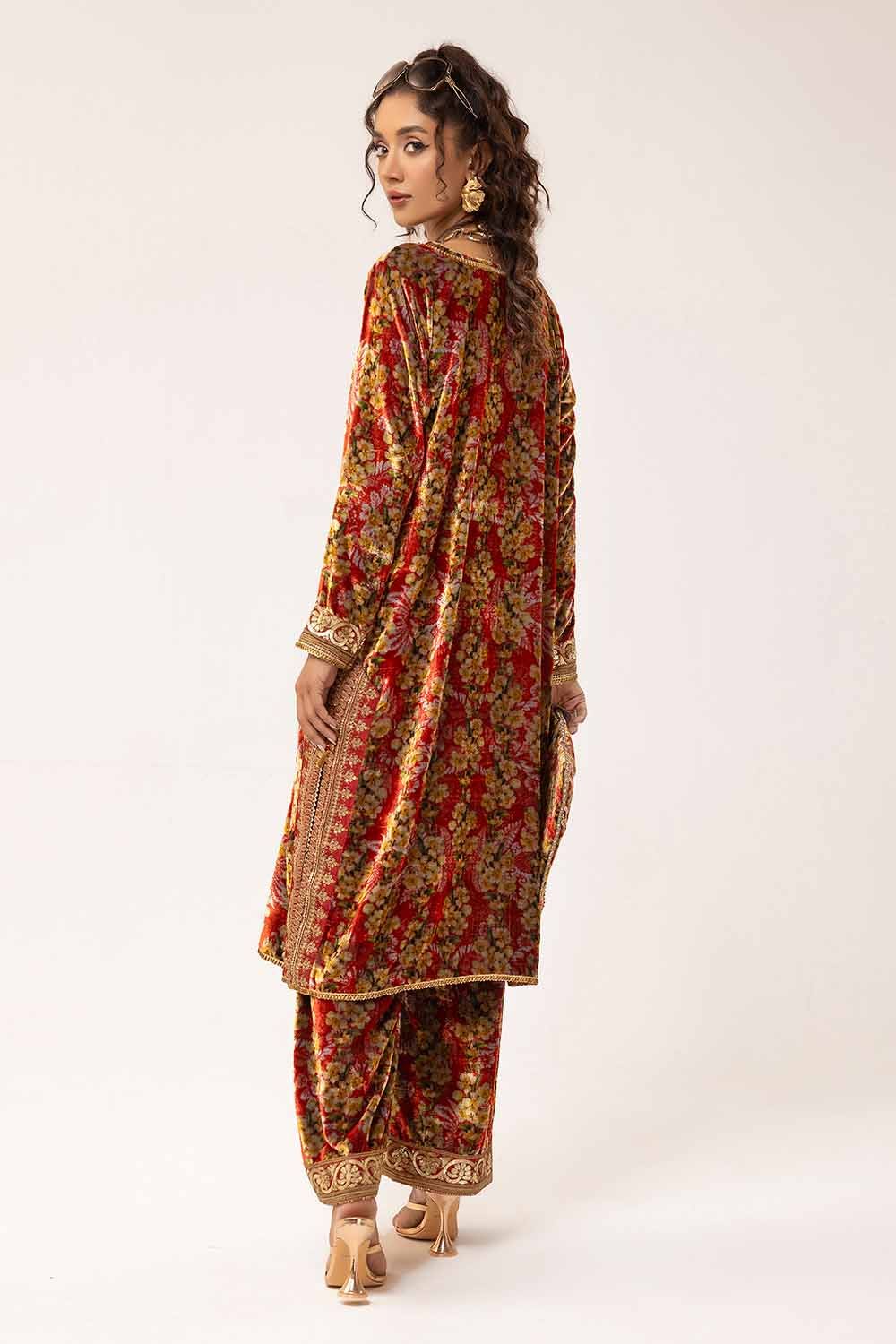 Gul Ahmed 2 Piece Unstitched Embroidered Velvet Suit VLT-42001